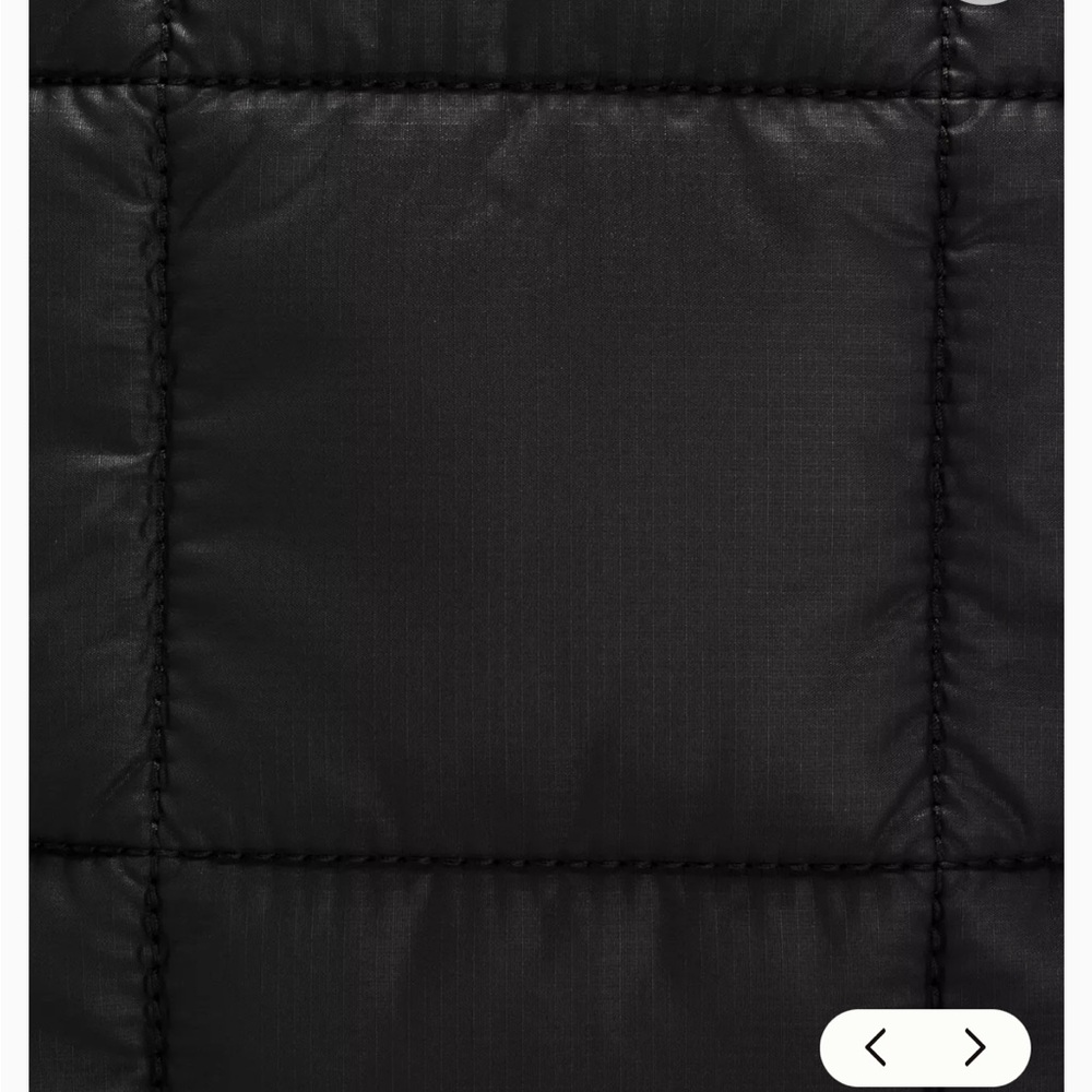 lululemon athletica Black Quilted Tote - Picture 5 of 5